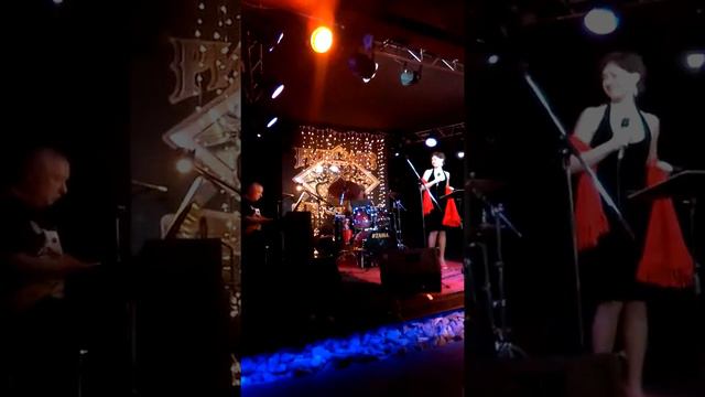 ALL of ME.Екатерина Черноусова и трио Игоря Молчанова. 2 марта смотреть онлайн