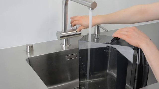 JURA WE6 - Changer le filtre смотреть онлайн