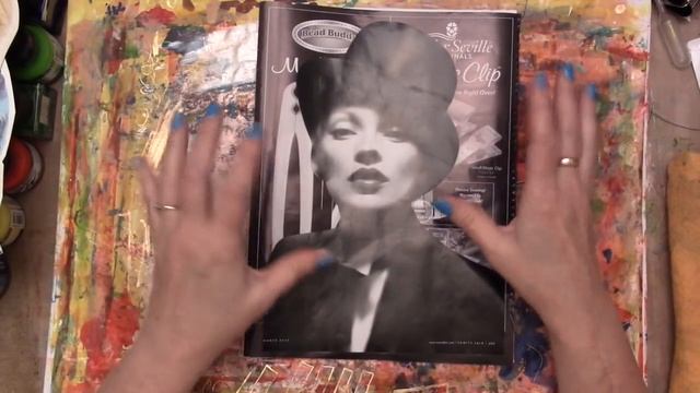 Creativation Junk Journal Black & White Page смотреть онлайн