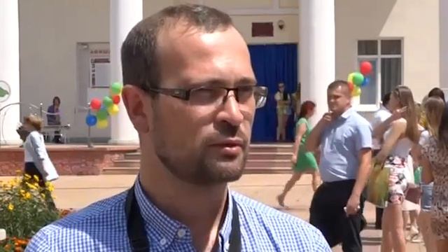 Поездка в общественном транспорте с пользой для здоровья смотреть онлайн