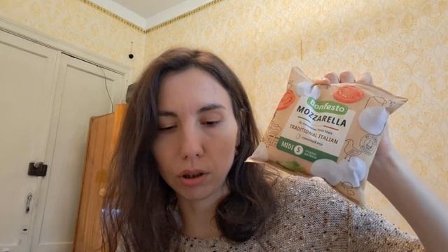 Покупка продуктов / Злые и запущенные люди России смотреть онлайн