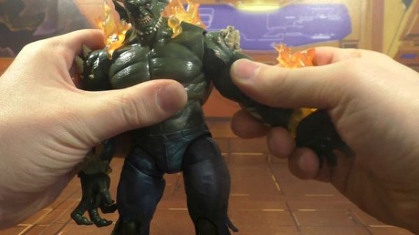 Marvel Legends Ultimate Green goblin BAF
