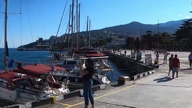Набережная Ялты часть 1. смотреть онлайн