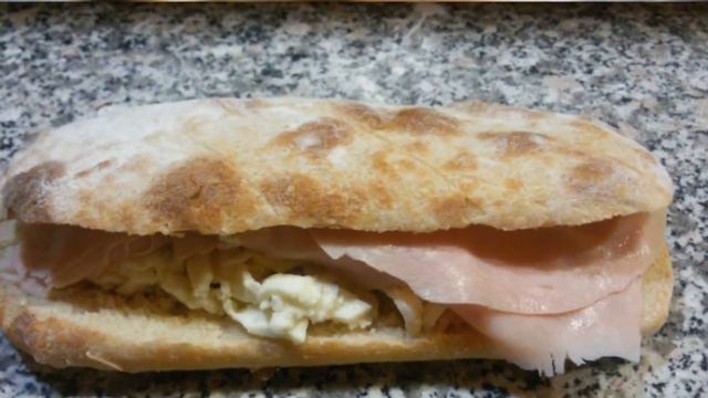 La taverna dei cavalieri, un angolo di medioevo ai giorni nostri смотреть онлайн