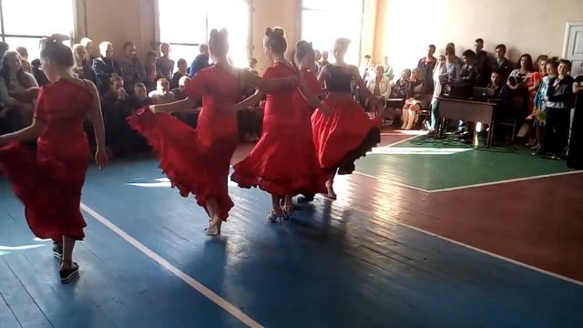 Испанский танец, танец на новый год смотреть онлайн