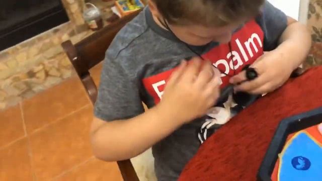 Распаковка шкатулки чудес мастера Фу ручной работы Леди Баг и Супер Кот смотреть онлайн