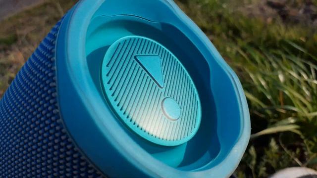 JBL Charge 4 | Bass test | Downtown смотреть онлайн