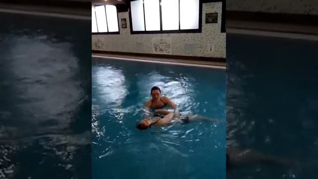 Танец расслабления в воде смотреть онлайн
