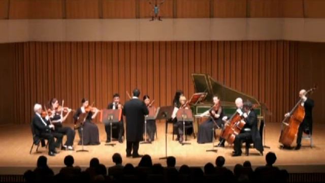 Luca Fanfoni & Reale Concerto plays A.Vivaldi Four Season's -Autumn- смотреть онлайн