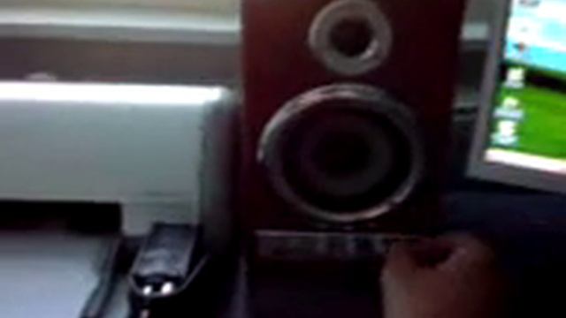 Genius SP-HF1100X смотреть онлайн