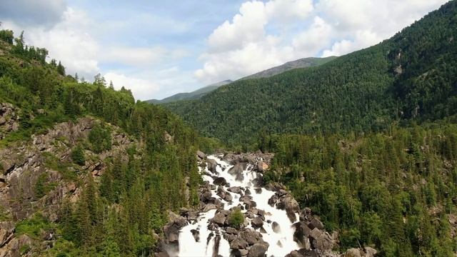 Горный Алтай. Водопад Учар (Чульчинский) смотреть онлайн