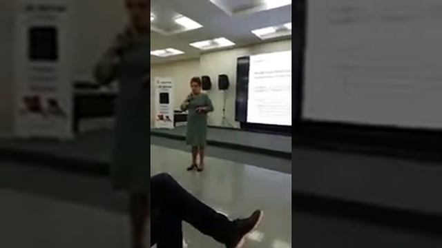 Причина аллергии на мед. Лечение пчел