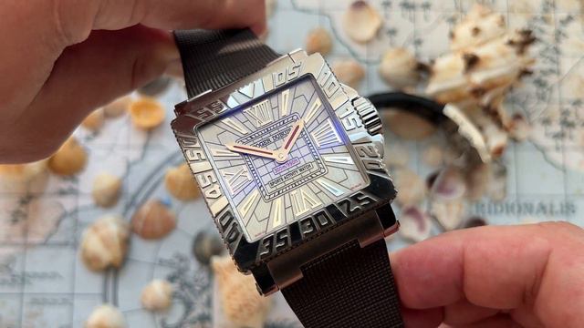 Обзор часов Roger Dubuis Easy Diver Acquamare смотреть онлайн
