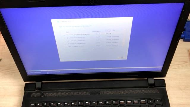 Как зайти и настроить BIOS ноутбука Lenovo B50 для установки WINDOWS 7 8 10 с флешки смотреть онлайн