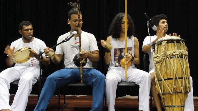 CAPOEIRA-Cantoria no Cine Teatro Moxuara смотреть онлайн