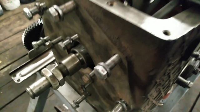 КАПРЕМОНТ Т-25(ЧАСТЬ 2) СОБИРАЮ КПП смотреть онлайн