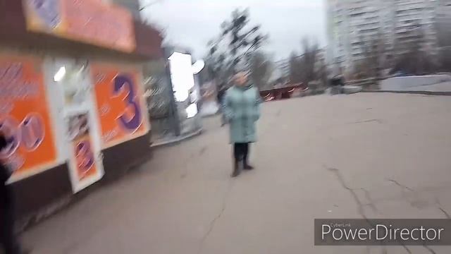 Самокатниэ будни #26 у Роми новый самокат смотреть онлайн