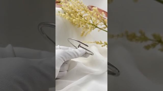 Серебряный браслет Гвоздь смотреть онлайн