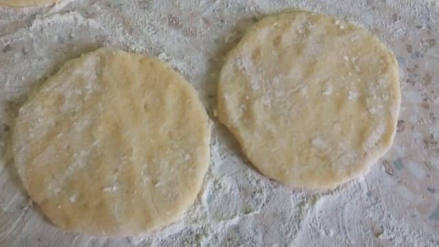 Если у Вас дома есть картофель, приготовьте КАРТОФЕЛЬНЫЕ ЛЕПЁШКИ смотреть онлайн