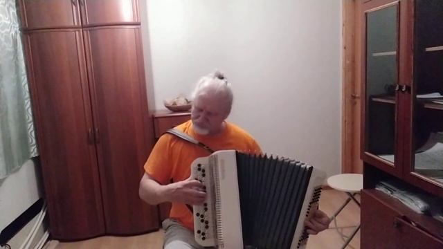 В студии баян " Тембр" звучiт вальс "Фанфары" вариант фторой смотреть онлайн