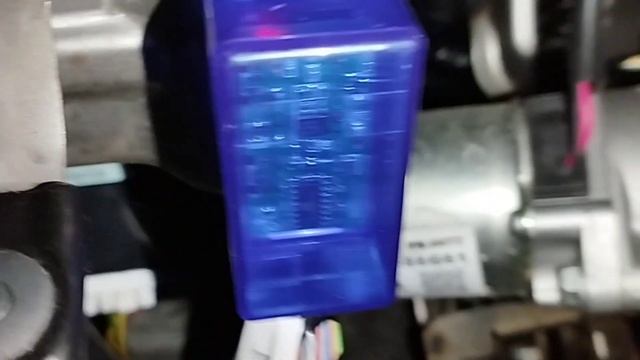 Suzuki Ignis 1,3 diagnosztika próba. Elején próbált kapcsolódni OBDII aztán sehogy sem. Fogyasztás. смотреть онлайн
