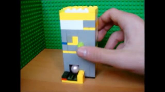 Как сделать LEGO автомат с конфетами. смотреть онлайн
