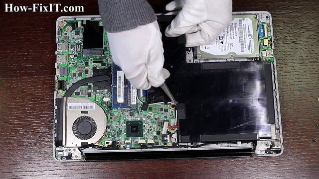 Lenovo IdeaPad U310 disassembly and battery replace, как разобрать и поменять батарею ноутбука смотреть онлайн