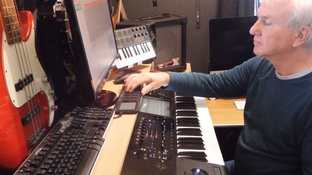 Korg Kronos