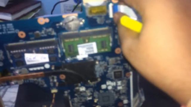 HP 250 G3 disassembly in hindi смотреть онлайн