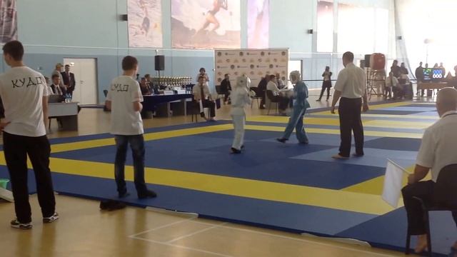 Писаревский Святослав (в белой форме) на Чемпионате и Первенстве Приморского края по Кудо 2015 г. смотреть онлайн