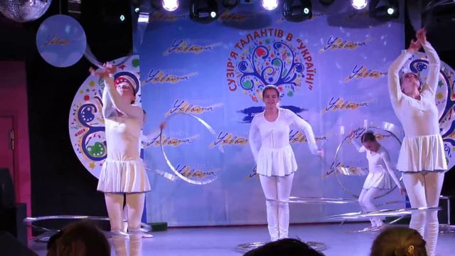 Выступление учениц студии, 12.2015 смотреть онлайн