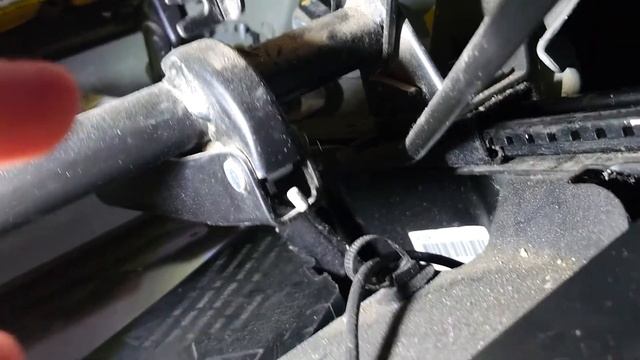 Vauxhall Vivaro airbag fault DF029 смотреть онлайн