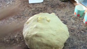 Венское тесто. Тесто раскладываем по формам