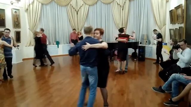 Ночь музеев Танцы в Сыктывкаре Аргентинское танго ночь музеев смотреть онлайн