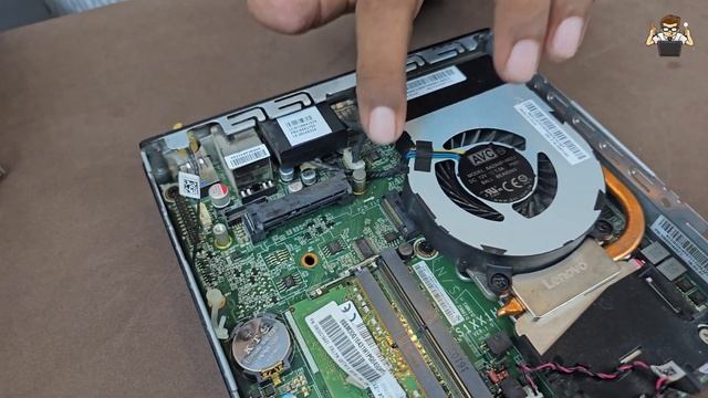 How to Upgrade SSD || Lenovo Think Center M700 series смотреть онлайн