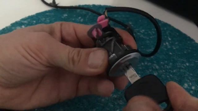 Переборка личинки замка передней двери Nissan Primera P11 ч.3 смотреть онлайн