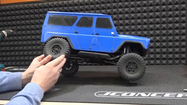 BLUAZ, часть 1 ... Ставлю на шась Axial и заказываю тюн. смотреть онлайн