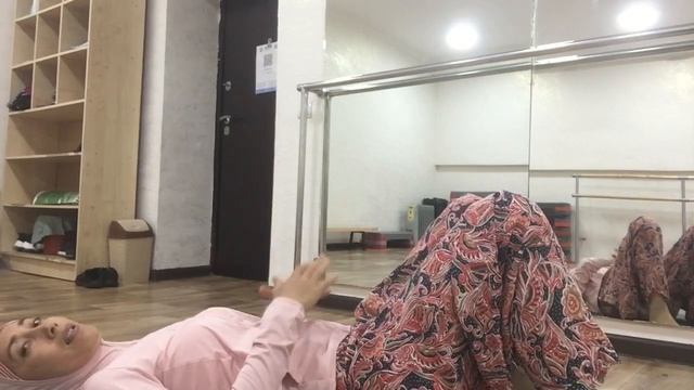 Поднятие органов/ спорт с мусульманкой смотреть онлайн