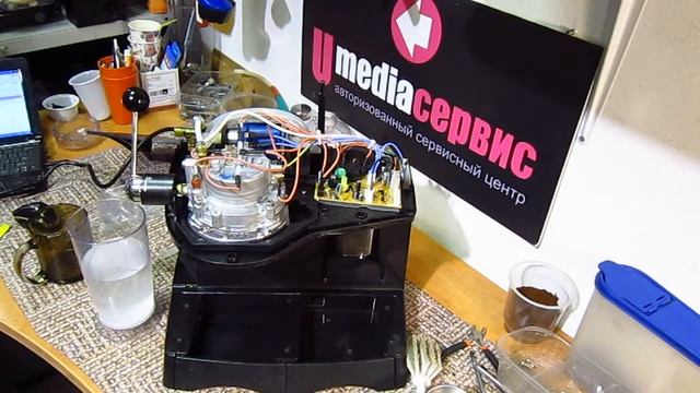 Кофемашина ARIETE. Слабый напор, пытается кипятить воду но кофе холодный - смотрим что делать! смотреть онлайн