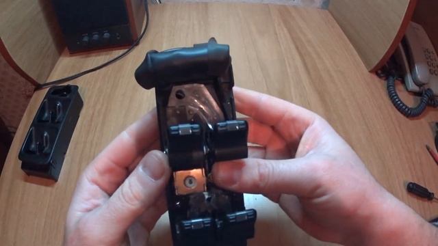 Хонда Аккорд сс7. Блок управления стеклоподъёмниками. Ремонт. смотреть онлайн