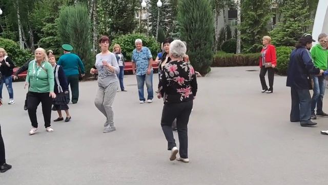 Kharkiv Харьков Танцы Парк Горького смотреть онлайн