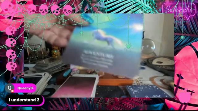 TrinityTarot PRESENTS...FREE one card reads WITH APPLE LUNA смотреть онлайн