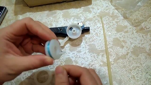 Обзор и распаковка советской,редкой,зимней удочки с механическим приводом.Что внутри смотрите сами. смотреть онлайн