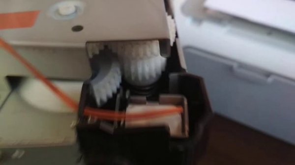 Застревает бумага при печати в принтере HP/Canon