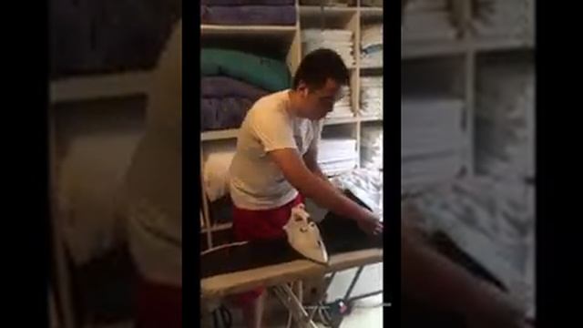 HK Ironing Clothes смотреть онлайн
