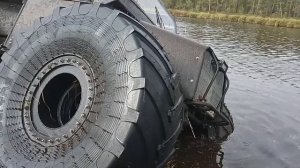 Вездеход Соломономобиль R3, плавание и выход на берег.