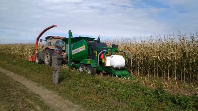 Заготовка кукурузного силоса с финским пресс-обмотчиком Agronic Multibaler 820