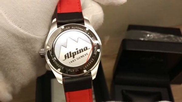 Alpina Alpiner 4 (Swiss Made)