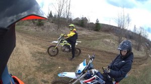 покатушки на питбайке по деревне