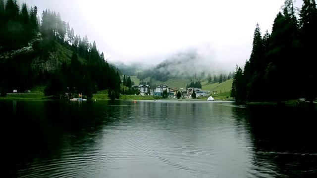 Nikon D5100 video with 18-105 DX - Altenmarkt- Zauchensee (Austria) смотреть онлайн